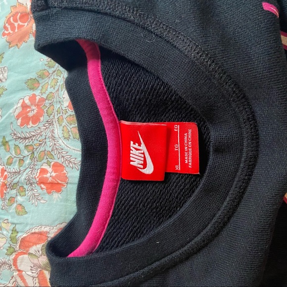 Nike Retro Oversized Pullover sweatshirt - Picture 6 of 6